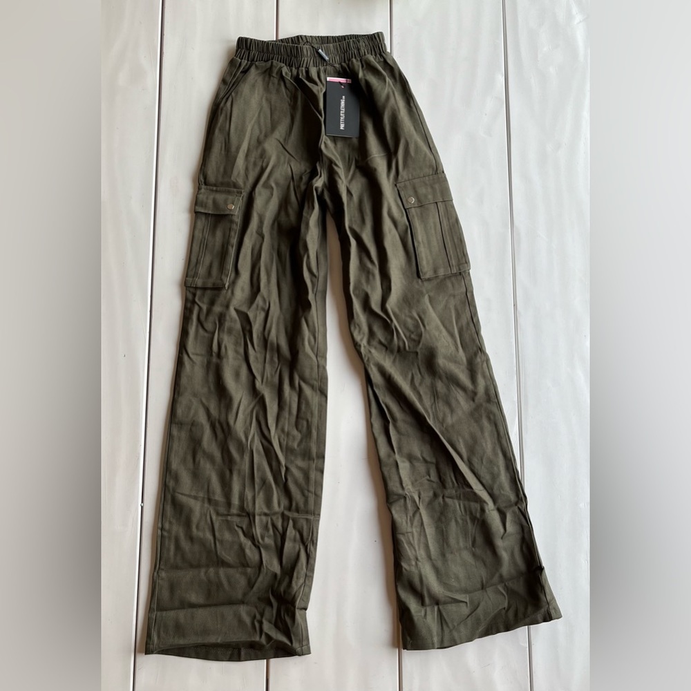 Green cargo pants